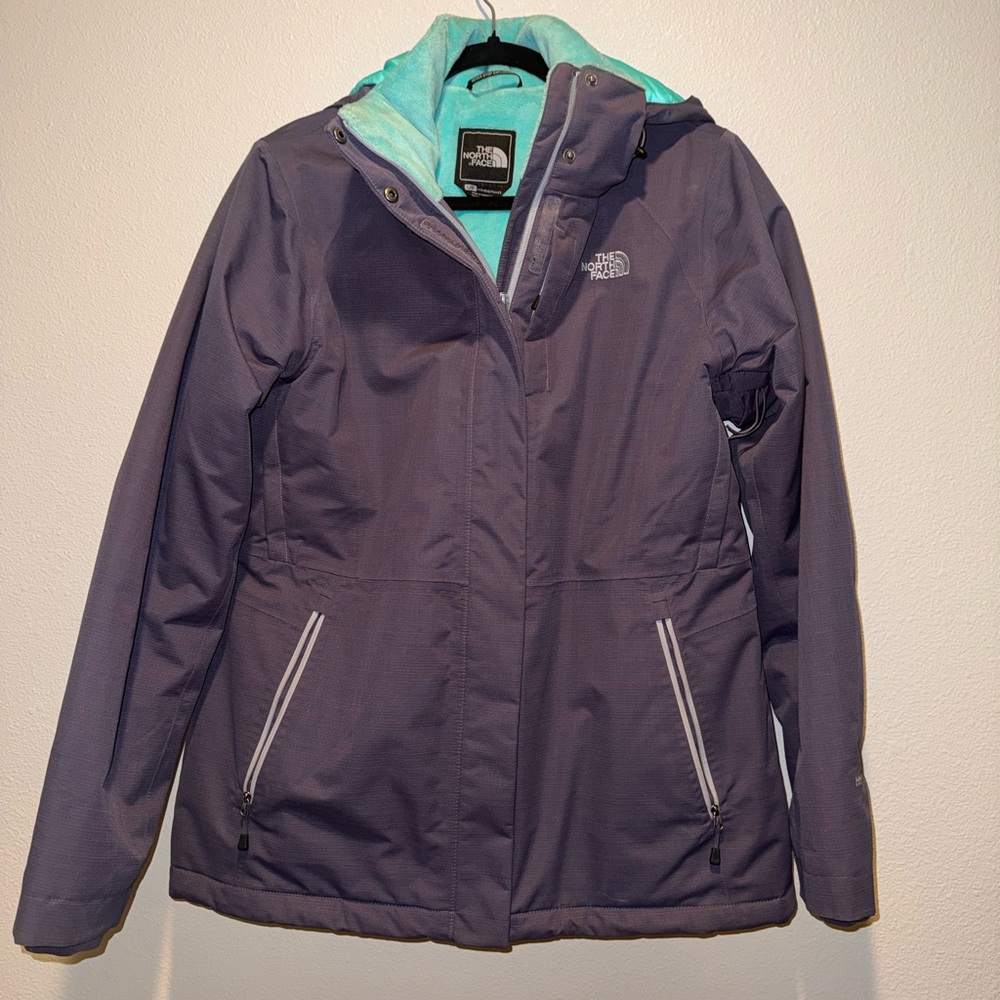 THE NORTH FACE Women's Purple Snow Jacket